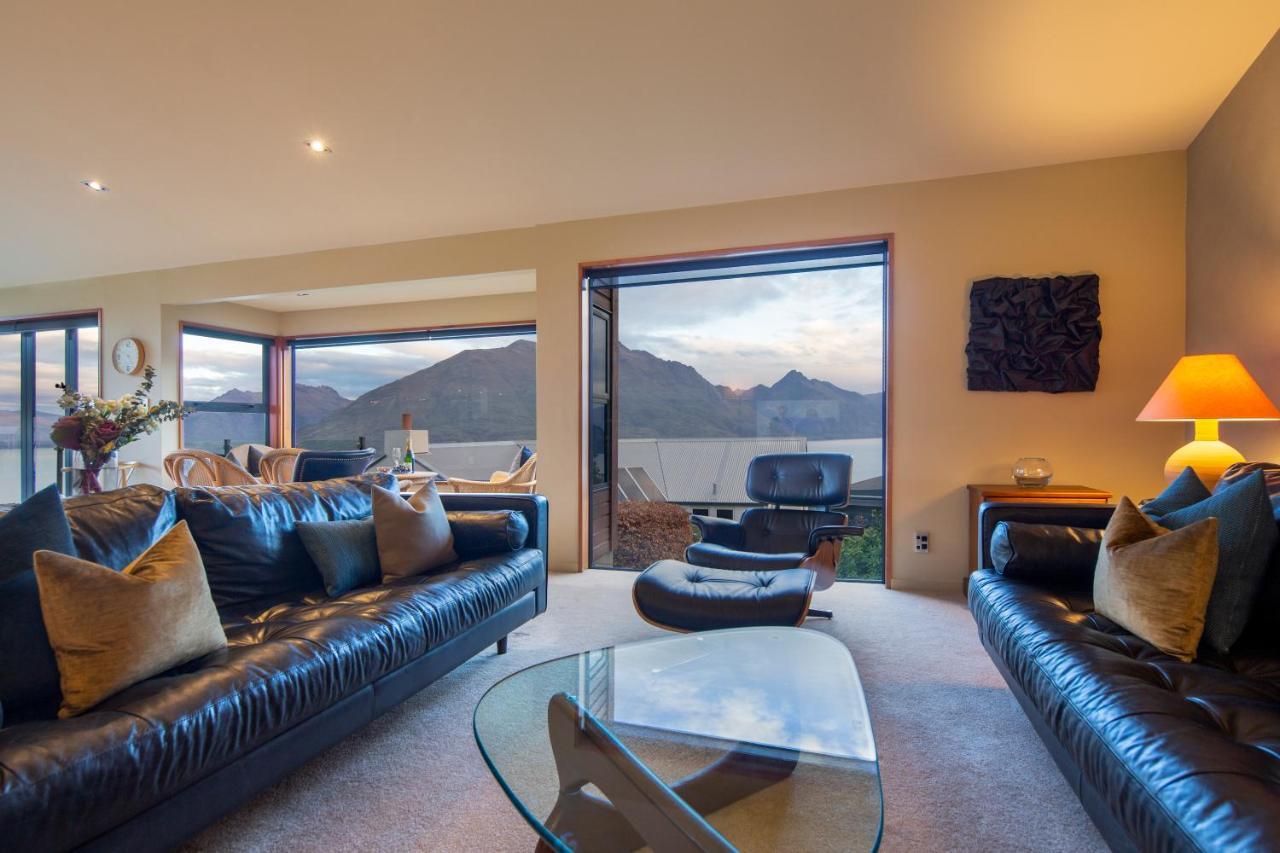 London Lane Villa ควีนส์ทาวน์ ภายนอก รูปภาพ